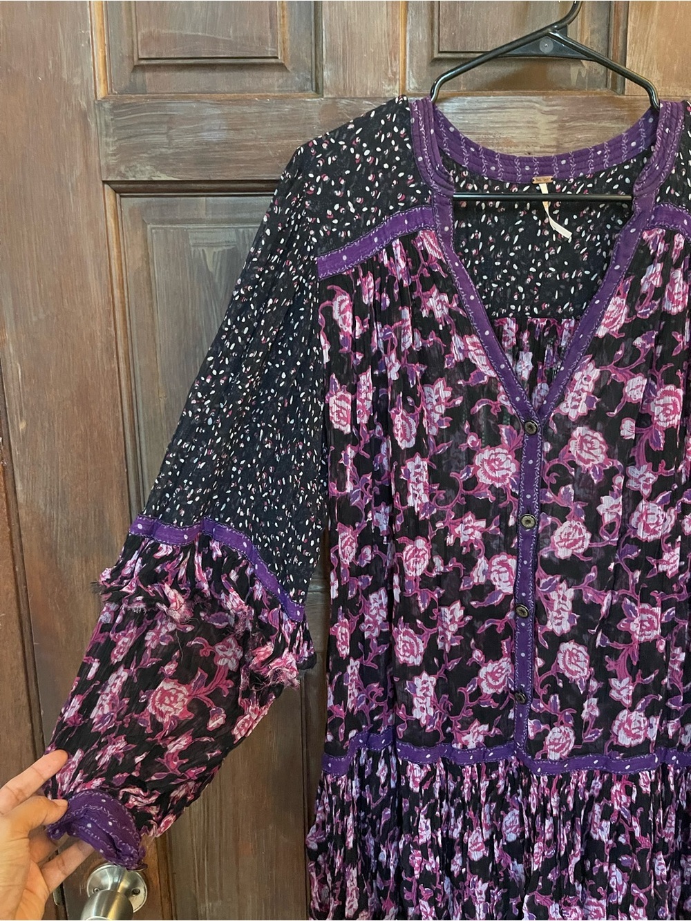 Free People Rose Bud Boho Violet Floral V-Neck Peasant Tunic Top - Picture 6 of 9